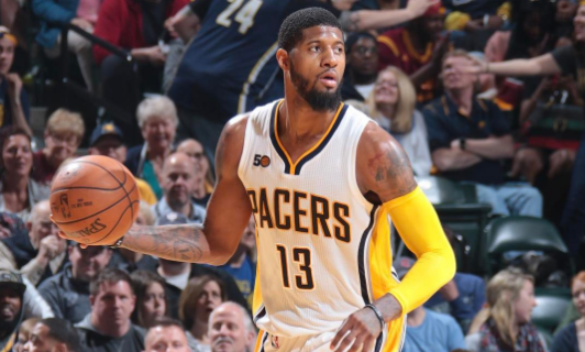 双崭新的球 双崭新的球